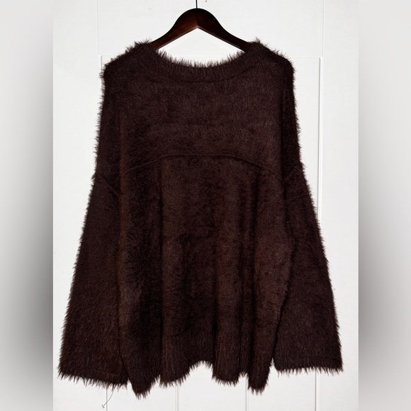 Free People Harrison‎ Bunny Ultra Soft Drop Sleeve Oversized Sweater Women M NEW - Picture 1 of 10